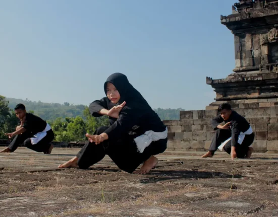Pencak-Silat