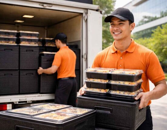 distribusi makanan karyawan 1